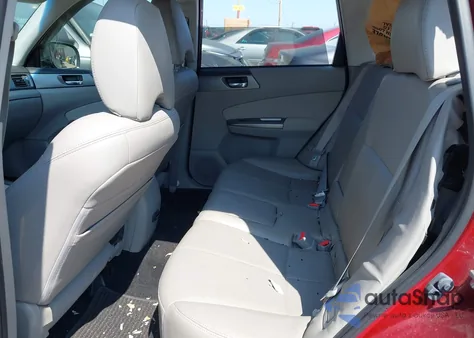 2013 Subaru Forester 2.5X Limited from USA, damaged, VIN JF2SHAEC4DH415082